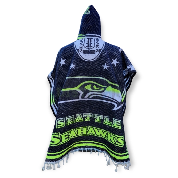 Seattle Seahawks Hooded Poncho - Picture 2 of 3